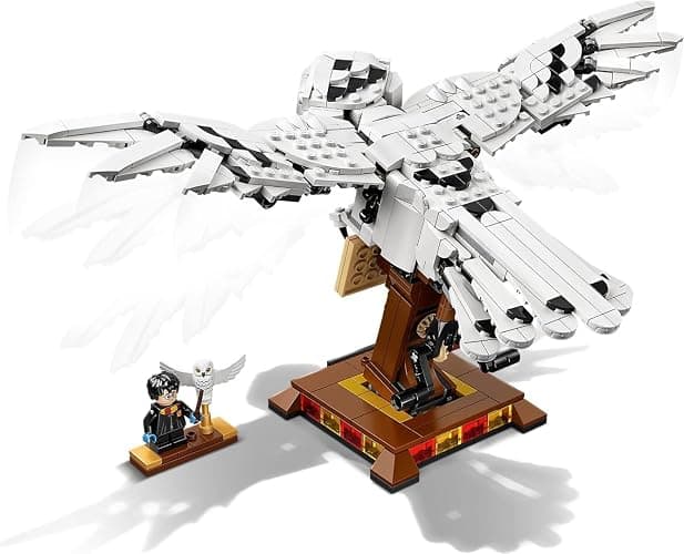 LEGO 75979 Harry Potter Hedwig Moving Wings Owl Building Toy Collectible Display Model thumbnail 4