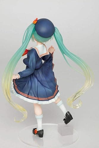 Taito 7" Hatsune Miku 3rd Season Autumn Version Figure thumbnail 3
