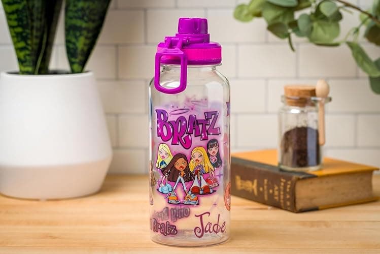 Silver Buffalo Bratz Airbrush Featuring Yasmin, Sasha, Jade, and Cloe Twist Spout Plastic Water Bottle with Stickers You Stick Yourself, 32 Ounces thumbnail 2
