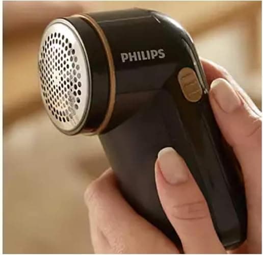 Philips Fabric Shaver – Fast Pill Removal, 8800 RPM, Large Blade Surface, 3 Mesh Hole Sizes, Safe on All Fabrics, Easy Clean Container, 2 AA Batteries, Compact Design (GC026/80) thumbnail 2