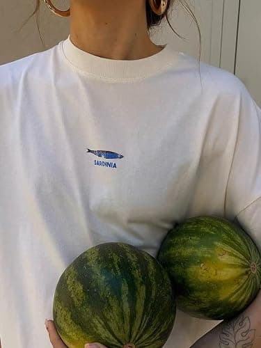 Cute Strawberry Beach Shirts Oversized Graphic Tees Women Short Sleeve Y2k Summer Tops 2000s Aesthetic Preppy Clothes thumbnail 6
