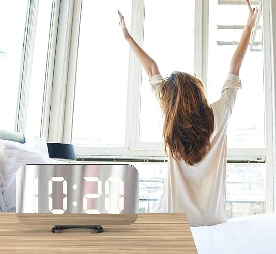 EXTSUD Sveglia Digitale con Display a Specchio Orologio Sveglia Elettronica con Luce Notturna Grande LED Schermo 12/24H Funzione Pisolino 2 Porte USB per Ricarica Smartphone thumbnail 2