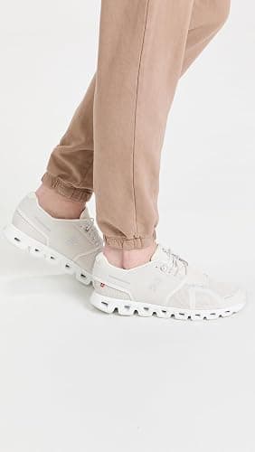 On Women's Cloud 5 Sneakers thumbnail 2