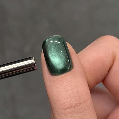 GAOY Jelly Green Cat Eye Gel Nail Polish, 16ml Glitter Holographic Nail Polish with Magnet, Reflective Translucent UV Gel, 3152 Deep Emerald thumbnail 3