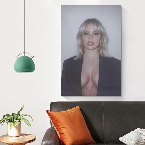 Singer Renee Rapp Poster 20 Artworks Canvas Poster Room Aesthetic Wall Art Prints Home Modern Decor thumbnail 3