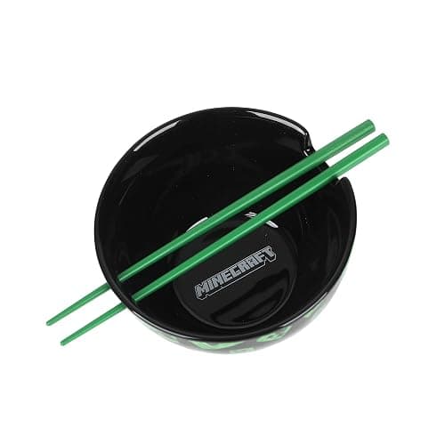 Bioworld Minecraft Creeper Faces 20 Oz Black Ceramic Ramen Bowl With Plastic Chopsticks thumbnail 4