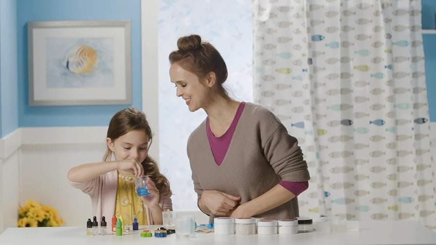Bath Bomb Making Kit  thumbnail 4