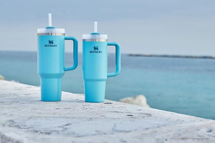 Stanley Quencher H2.0 Tumbler with Handle and Straw 40 oz | Flowstate 3-Position Lid | Cup Holder Compatible for Travel | Insulated Stainless Steel Cup | BPA-Free | Pool thumbnail 7