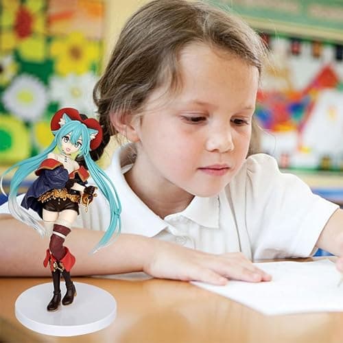 Any cute figures like this thumbnail 2