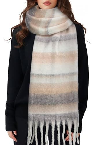 scarf in beige and khaki - Image 1