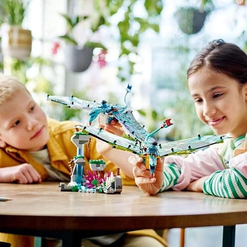 LEGO Avatar Jake and Neatili's Banshee First Flight 75572 Toy Blocks, Present, Fantasy Movie, Boys, Girls, Ages 9 and Up thumbnail 2