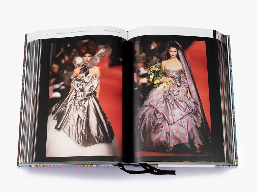 Vivienne Westwood Catwalk: The Complete Collections thumbnail 3