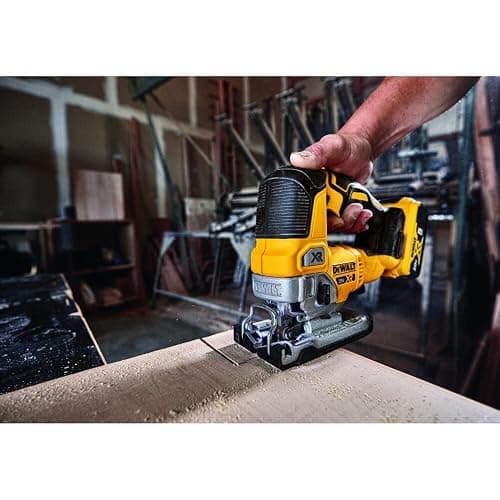DEWALT 20V MAX XR Jig Saw, 3,200 Blade Speed, Cordless, Brushless Motor, LED Light, Bare Tool Only (DCS334B) thumbnail 2