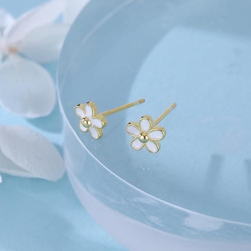 SLUYNZ Solid 925 Sterling Silver Little Daisy Earrings Studs for Women Teens Petite Flowers Studs Earrings thumbnail 6