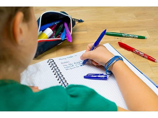 PILOT - FriXion Ball Clicker Erasable Pen Set - Medium 0.7mm Tip Rollerball - 1 x Green Pen, 3 x Green Refills thumbnail 9