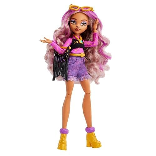 Monster High Clawdeen's Day Out Doll, MTHKY72 - Image 1