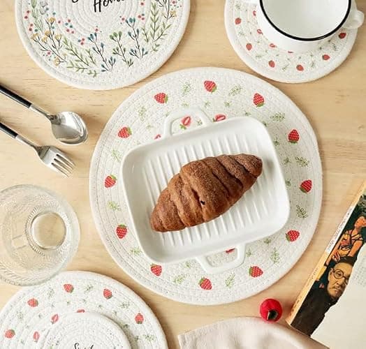 Aertai 3 Pieces Kitchen Pot Holders Set 100% Cotton Thread Weave, Trivet for Hot Pots and Pans, Hot Pads and Spoon Rest for Cooking and Baking by Diameter 7 Inches (Strawberry) thumbnail 4