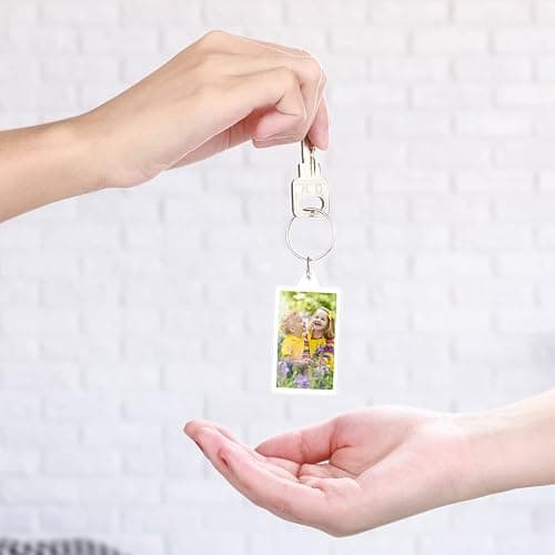 Junkin 150 Pack Acrylic Photo Keychains Clear Personalized Picture Frame Keychain Holder Blank Photo Insert Keyring DIY Favor thumbnail 3