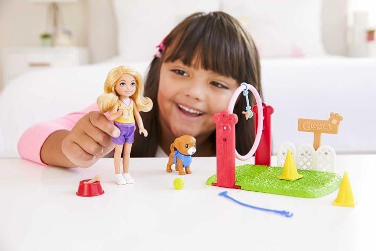 Barbie Chelsea Can Be Doll & Playset, Blonde Dog Trainer Small Doll with Dog & 10 Accessories, Including Leash, Jumping Hoop, Obstacle Cones & More thumbnail 2