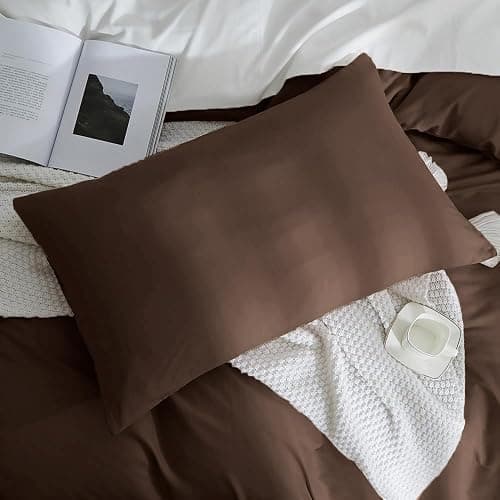 Covebett Housse de Couette 240x260 cm Marron Chocolat Couette Unie Parure de lit Adulte 2 Personnes Marron Foncé en Microfibre Linge de lit avec Fermeture Éclair et 2 Taie d'oreiller 65x65cm thumbnail 6