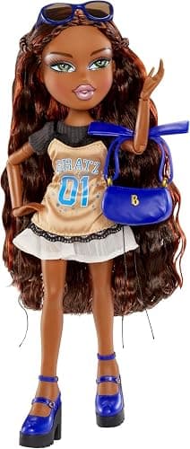 Bratz Stylin' Sasha - Fashion Doll with Customisable T-Shirt for You, Comes with Accessories, Cute Toys for Girls thumbnail 5