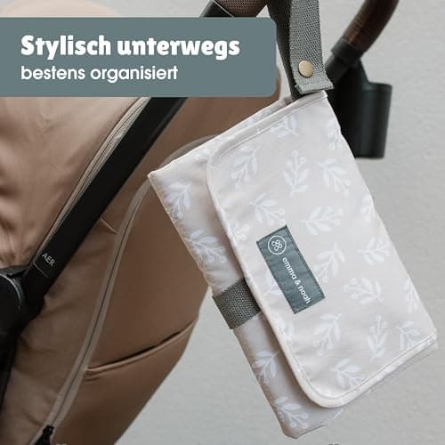 emma & noah Wickelunterlage für Unterwegs, 82x52 cm (gefaltet 25x18 cm), Abwaschbar, Wickeltasche mit Windeltasche für den Kinderwagen, Organizer für Windeln und Feuchttücher (Check Smile) thumbnail 7
