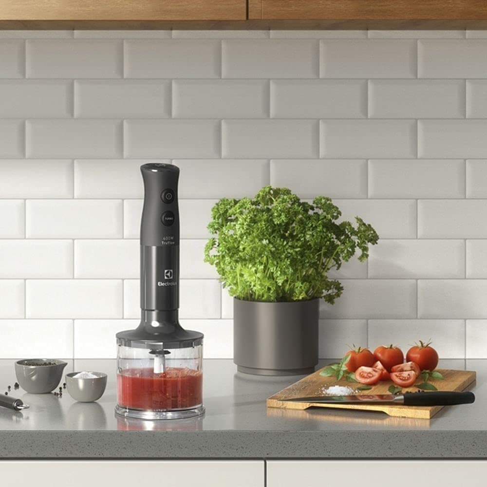 Mixer Misturador Multiuso Electrolux 3 em 1 400W 2 velocidades 3 acessórios mini processador capacidade resistente temperatura 600ml livre BPA EIB10 preto 127v thumbnail 6