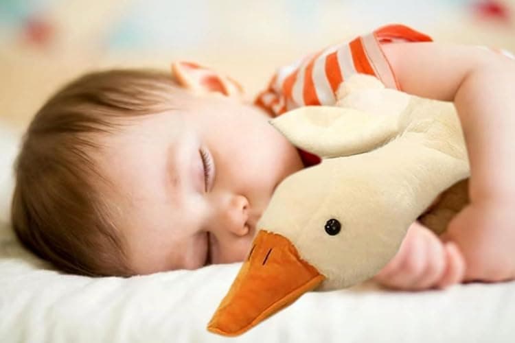 2 Pack White Goose Plush Toys,Plush Pillow Toy Children's Gift,Cute Kawaii Plush Best Gifts for Kids Boys Girls(35.6inch 90cm and 17.6inch 50cm) thumbnail 2