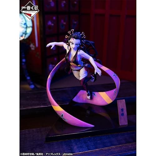 Ichibansho Figure - Demon Slayer: Kimetsu no Yaiba - Daki (The City Where Demons Dwell), Bandai Spirits Collectible Statue thumbnail 2