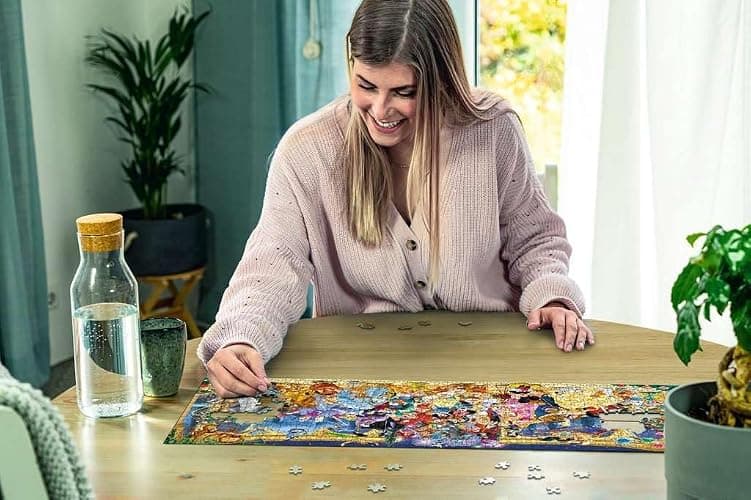 Ravensburger Disney Panoramic Jigsaw Puzzle (1000 Piece) thumbnail 2