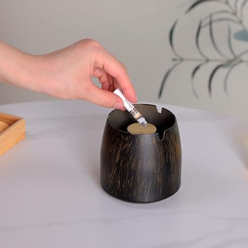 Ashtray thumbnail 2