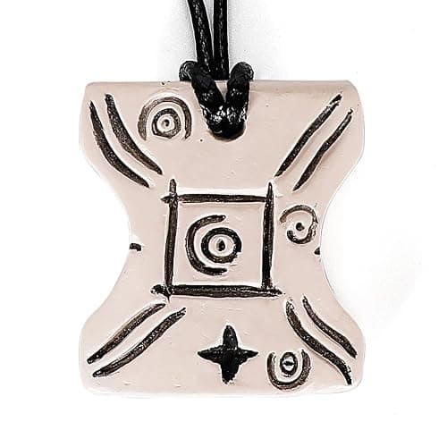 ASVP Shop Japor Snippet Necklace Padme Vintage Look With Engraved Finish, One Size, Faux Leather, Japor thumbnail 3