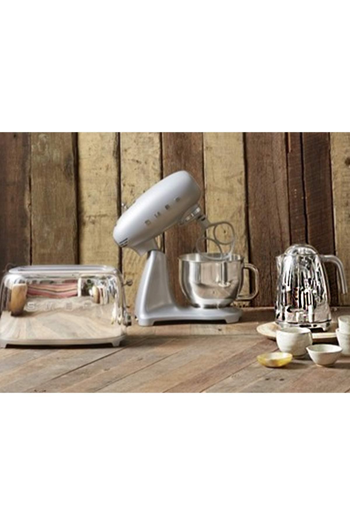 Smeg, KLF04SSEU Kettle Temperature Adjustable 1.7 L Plus Temperature Levels, Anti-Limide Filter, Water Level Indicator, Power Supply 2400 W, Chrome - 1.7 Liters - silver thumbnail 2