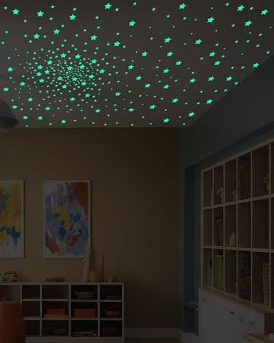 Greingways 201 Pcs Glow in The Dark Stars Stickers for Ceiling Bedroom, Stocking Stuffers for Kids Ages 3-5, 4-8, 8-12, Boys Girls Room Decor Wall Stickers Easter Basket Stuffers for Toddler - Green thumbnail 4