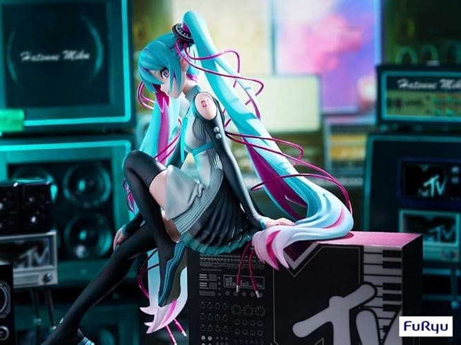 Hatsune Miku x MTV 1:7 Scale PVC Figure thumbnail 4