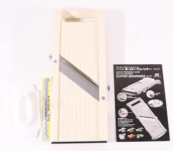 Benriner Super Slicer, with 4 Japanese Stainless Steel Blades, Beige - Super Slicer, Beige thumbnail 2