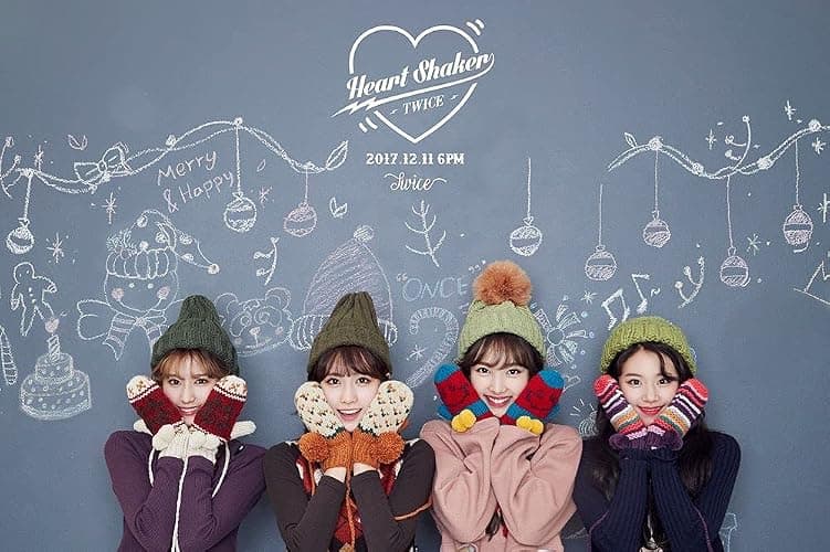Twice -[Merry & Happy]1st Repackage Happy Ver CD+84p Photo Book+3p Photo Cards+1p Post Card+1p Sticker K-POP SEALED thumbnail 8