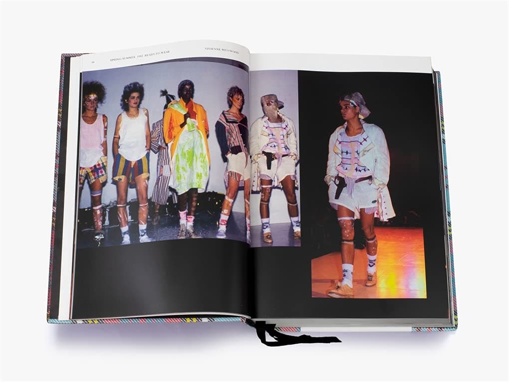 Vivienne Westwood Catwalk: The Complete Collections thumbnail 6
