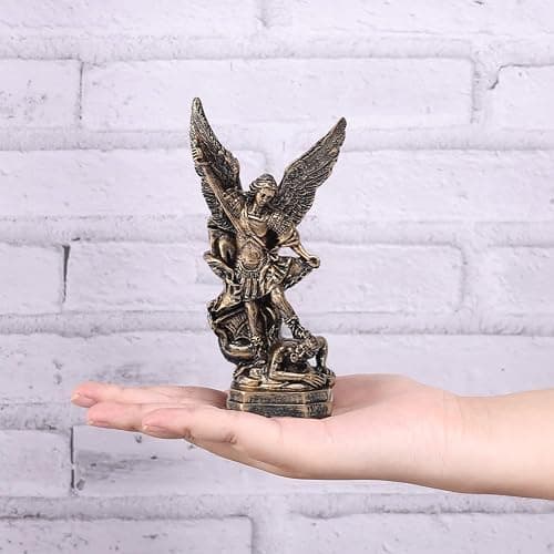 Statue thumbnail 2