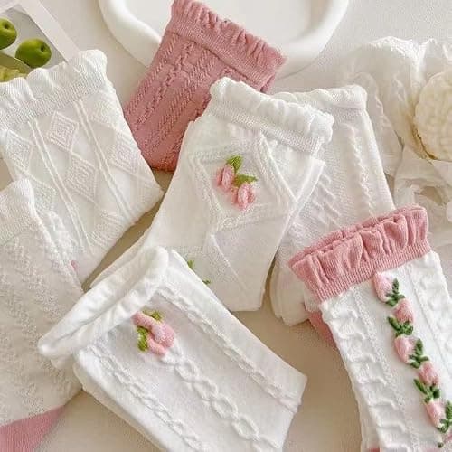 5 Pairs White Cute Socks, Women's Lace Ruffles Ankle Casual Sock, Cottagecore Breathable Mid Tube Socks, Floral Crew Socks thumbnail 6