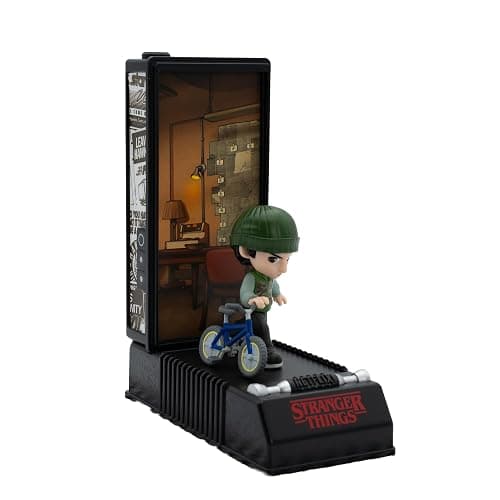YuMe Stranger Things Walkie Talkie Collectible | Upside Down Capsule Series 3 Surprise Mini Figure & Display Stand | Netflix Merchandise | Kids, Adults & Series Fans Toy Gift | Get All 8 Characters thumbnail 7