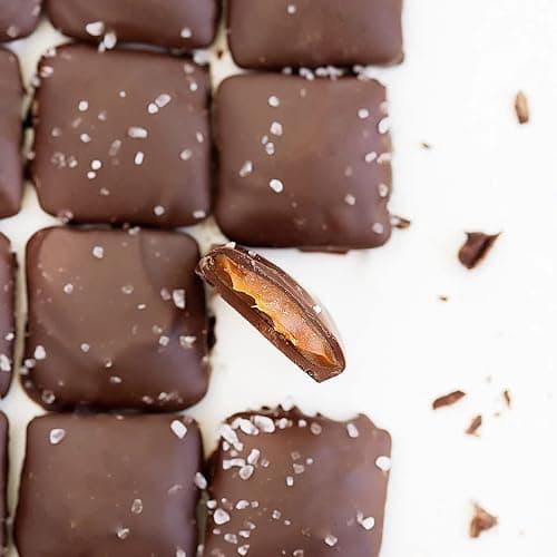 Sanders Dark Chocolate Sea Salt Caramel Thins, 6 Ounce Bag, Kettle Cooked, Made with Real Cream and Butter, Small Batch Wonders thumbnail 4