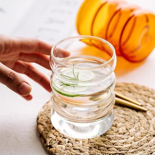 ALINK Gerippte Trinkgläser mit Glasstrohhalmen 4er Set, 350ml Eiskaffeegläser, Wave Gläser Tumbler, Wassergläser,Longdrinkgläser,Trinkgläser, für Cocktail,Wasser, Soda, Geschenk mit Pinsel thumbnail 9