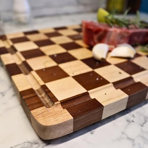 Lacers PurpleLine - Schneidebrett Holz mit Saftrille, Schachmuster Gummibaumholz, Antirutsch-Füße, Küchenbrett 255x385x20mm - Robust & Umweltfreundlich, Perfekt für Fleisch, Gemüse & Brot thumbnail 6