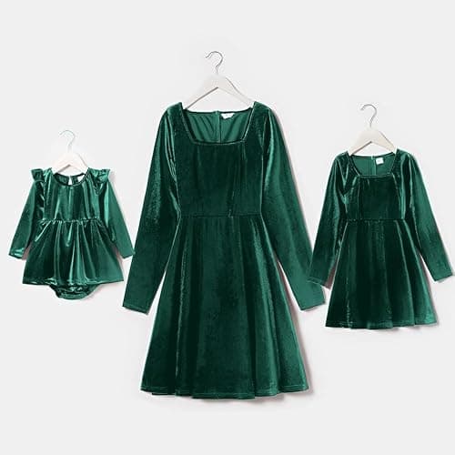 Mommy and Me Christmas Dresses Plaid Velvet Dress Xmas Holiday Party Mom Daughter Matching Outfits Photoshoot thumbnail 3