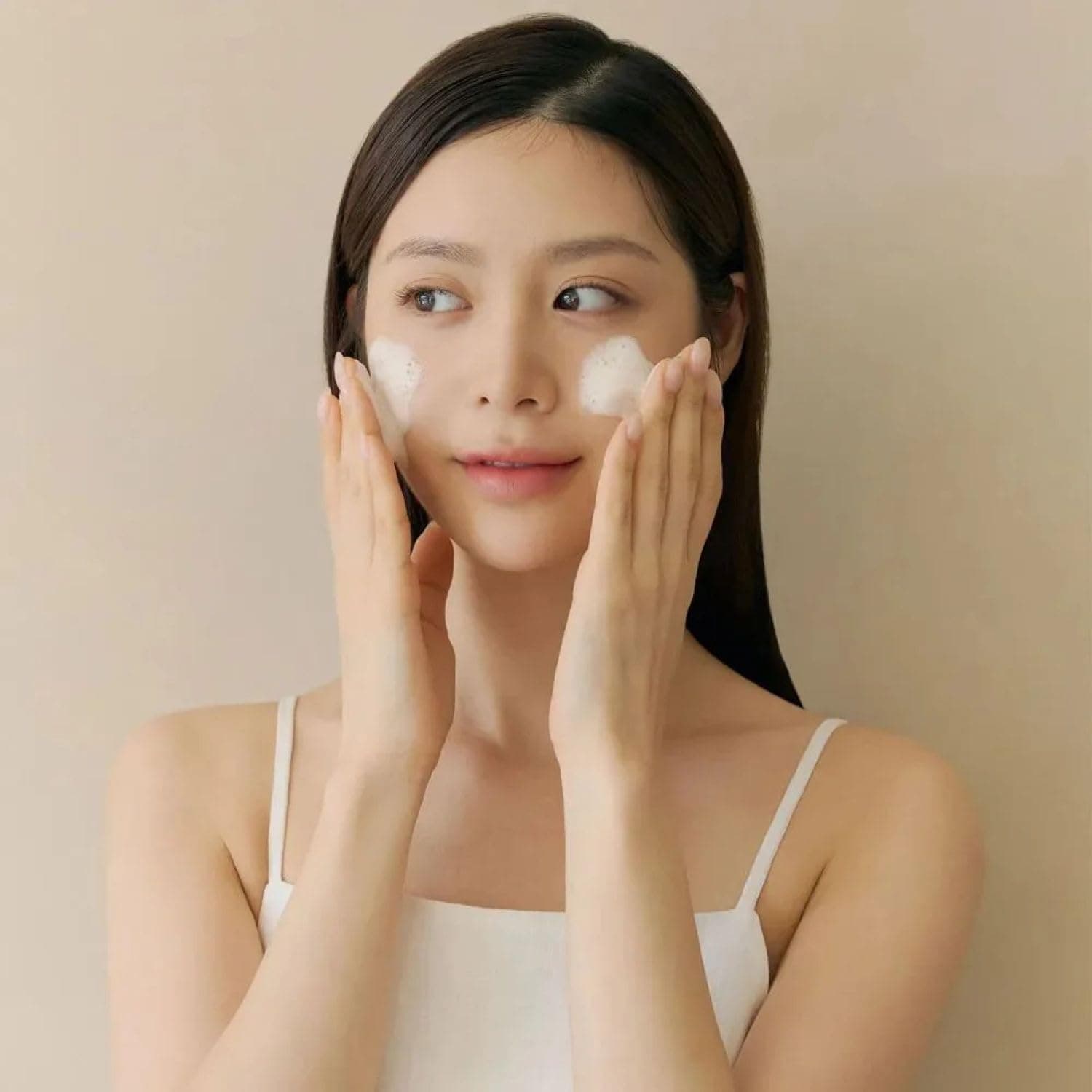 SENKA - Perfect Whip Collagen In - Espuma de Limpeza Facial 50g thumbnail 3