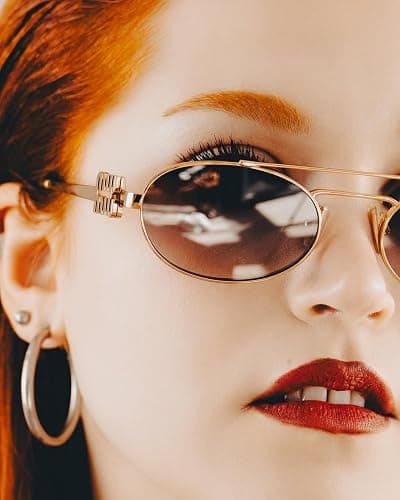 Retro Oval 90s Metal Sunglasses for Women, 2025 Trendy Chic Narrow Gold Sun Glasses Fashion Sunnies thumbnail 3