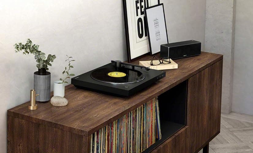 Sony PS-LX310BT Bluetooth Turntable with built-in Phono Pre-Amp, 2 speeds and 3 gain modes, Black thumbnail 7