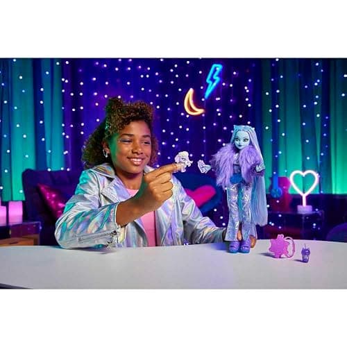 Monster High Doll, Abbey Bominable Yeti Fashion Doll with Pet Mammoth and Themed Accessories thumbnail 8