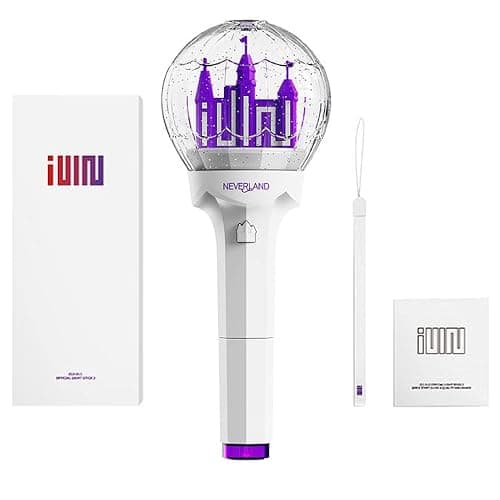 (G) I-DLE Official Lightstick Ver.2 + Seller's Photocards Set – Exclusive K-Pop Merchandise - Image 1